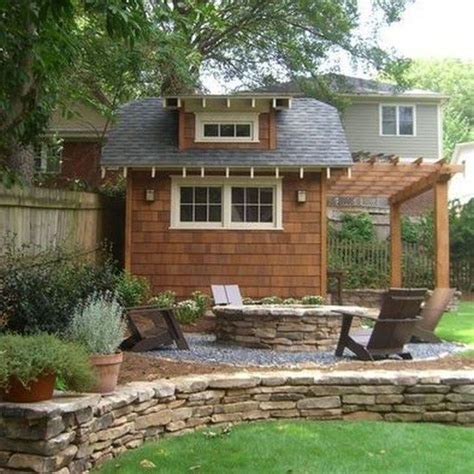 35 Beautiful Backyard Shed Landscaping Ideas - MAGZHOUSE