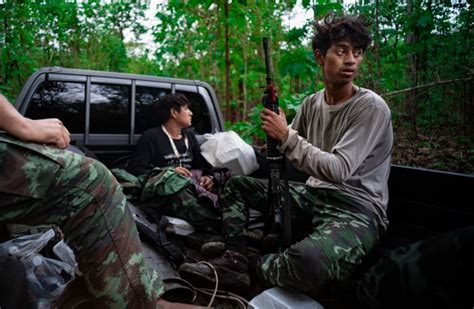 In Myanmar, Rebels Make Advances, but Peace Remains a Distant Prospect