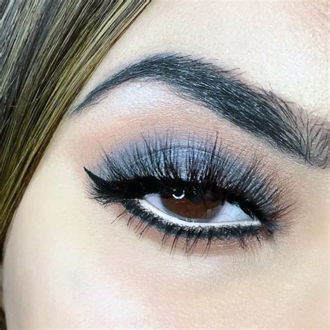 Top 50 Best Grey Eyeshadow Ideas For Women Seducing Designs