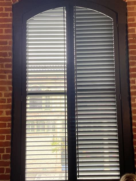 B Napa Basswood Shutters Offset Tilt Bar ScotBlinds