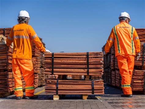 Puerto Angamos establece un récord en la industria del cobre