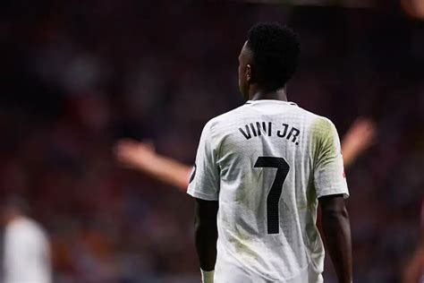 Real Madrid Le Message De Vinicius Apr S Les Inondations Meurtri Res