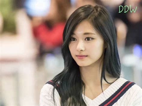 Picture Of Chou Tzu Yu Tzuyu