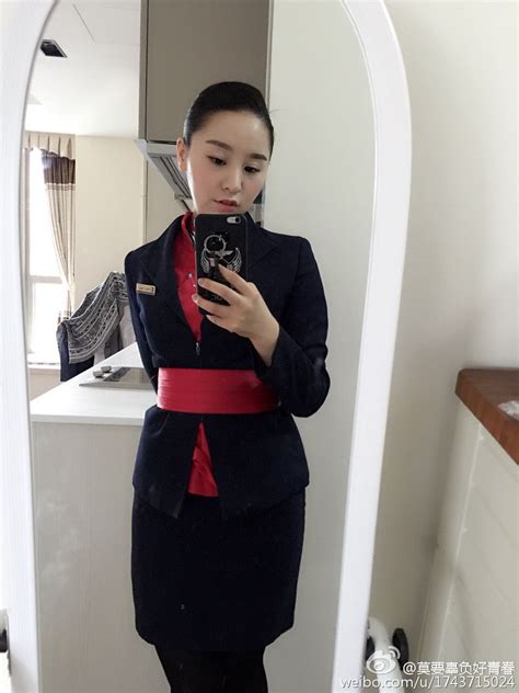 Pin By Andre Klonowski On Asiatisch Cabin Crew Macau Stewardess