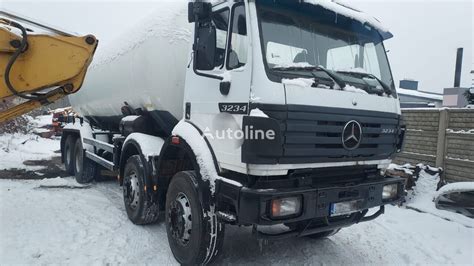 Samochód asenizacyjny Mercedes Benz 3234 na sprzedaż Polska Gdańsk NF37826