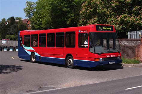 L Ajt Wilts And Dorset Daf Sb Optare Delta Flickr