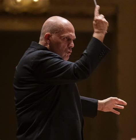 Chicago Classical Review Somber Mahler Songs Fiery Beethoven Make