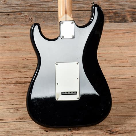 Fender ST-STD Stratocaster HSS Black – Chicago Music Exchange