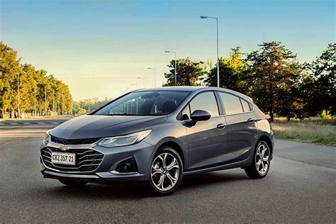 Chevrolet Cruze estrena diseño en su nueva versión sedán