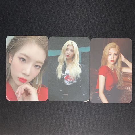 Jual Loona Kim Lip Photocards Shopee Indonesia