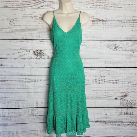 Lulus Dresses Lulus Sweet Lace Midi Dress Poshmark