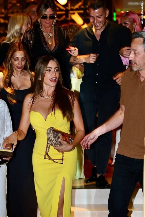 Sofía Vergara Nude OnlyFans Leaks Fappening FappeningBook