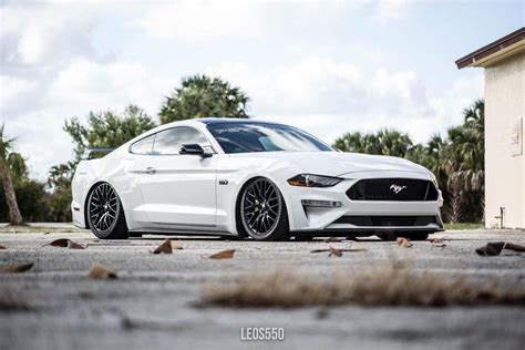 Air Lift Performance 2015 2023 Ford Mustang 3p Management Front And