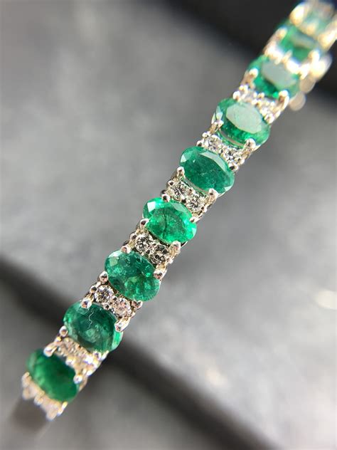 Vintage Emerald and Diamond White Gold Hinged Bracelet (A2487) - Summit ...