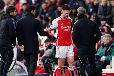 Declan Rice S Message To Arsenal Team Mate When Subbed Is Alarming For