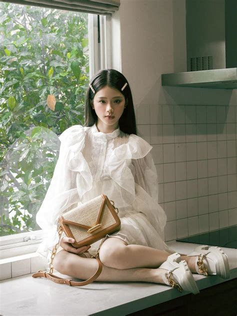 Tho T M C Hot Girl Th Phi Linh Ka Nay N Di N Nh Nh Ng To T Kh Ch T C So S Nh V I Th N