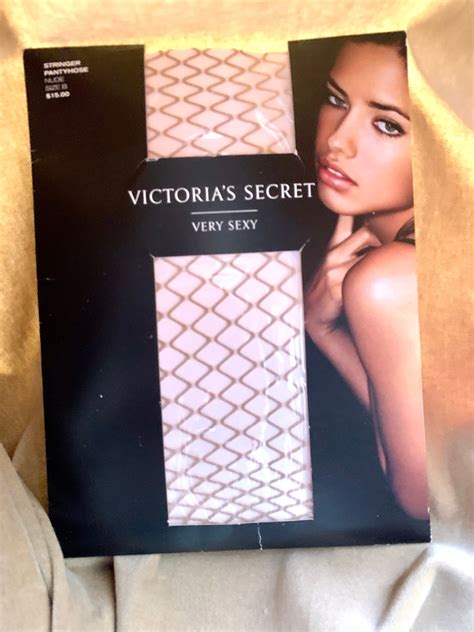 Victorias Secret Very Sexy Nude Fishnet Stockings Pantyhose NIB Late S Vintage Size B Unworn