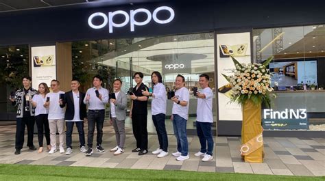 Oppo Premium Outlet Diklaim Terbesar Hadir Di Kawasan Pantai Indah Kapuk