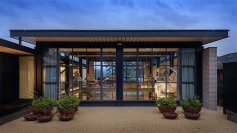 Contemporary Industrial House Features an Expressive Interior of Raw Steel