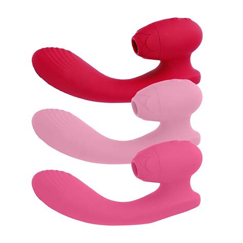 MMA 020 Vibrador Penetrável Sugador de Clitóris 3 Cores Libb