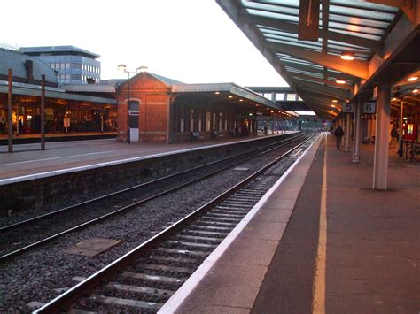 Slough railway station | Wiki | Everipedia