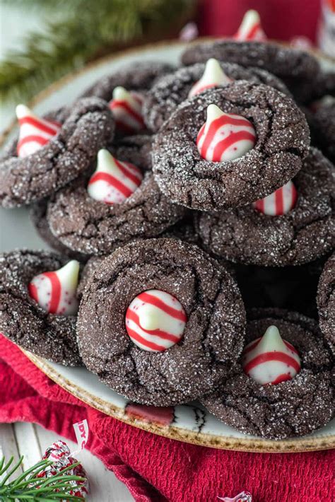 25 Holiday Cookie Recipes (best Christmas cookies!) - The Endless Meal®