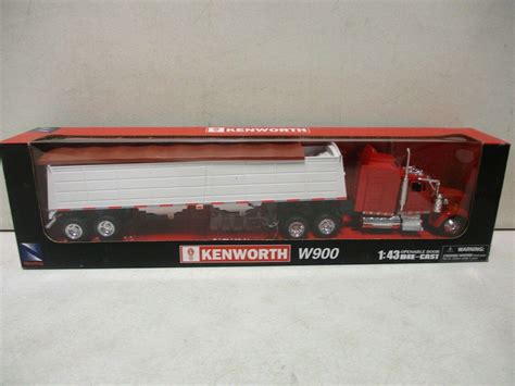 New Ray Kenworth W900 Feed Trailer 1/43 | #3903780091