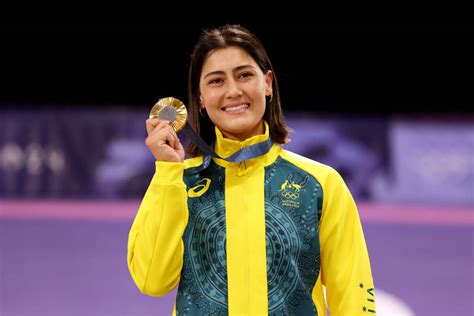 Moment Of The Games Saya Sakakibara Wins Emotionally Charged Gold