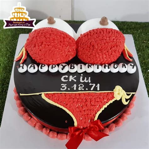 12 Mẫu bánh kem bikini troll vợ chất như nước cất Festival Fashion