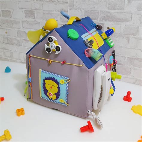 Мягкий бизиборд для мальчиков и девочек — преимущества детской игрушки