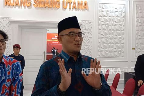 Tafsir KPU Soal Waktu Pelantikan Kepala Daerah Terpilih Dinilai Lampaui