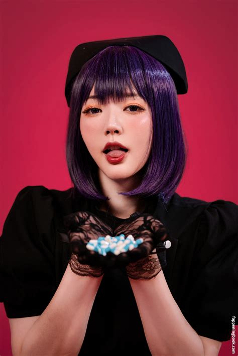 Ying Tze Nude OnlyFans Leaks Fappening Page FappeningBook