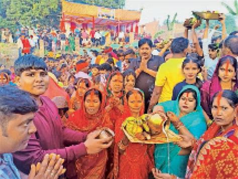 The Maximum Crowd Of Devotees Remained At Yogiraj Dr Ramnath Aghori