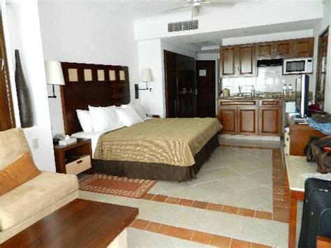 Hotel Marina El Cid Cancun-Riviera Maya | Timeshares Only