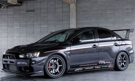 Mitsubishi Lancer Ralliart Custom