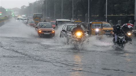 Heavy Rains Lash Chennai 3 Killed Imd Sounds Red Alert Latest News