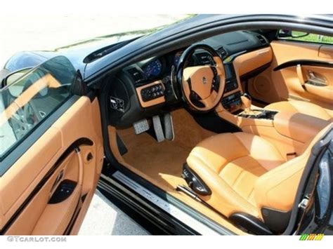 2014 Maserati GranTurismo Sport Coupe Interior Color Photos | GTCarLot.com