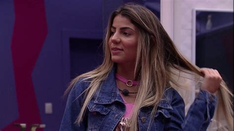 Hariany revela o valor do mega hair Minha mãe nem sonha casa bbb