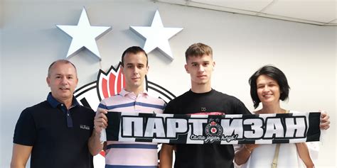 Bogdan Mirčetić potpisao profesionalni ugovor sa FK Partizan