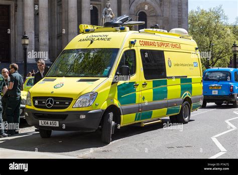 London Ambulance Service Hi Res Stock Photography And Images Alamy