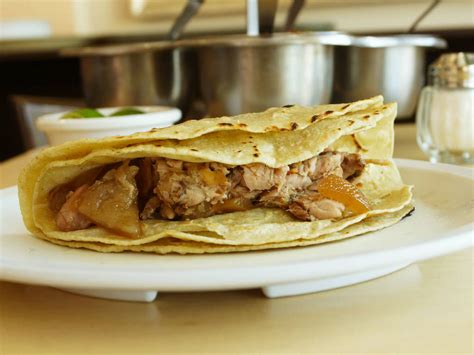 Tacos De Carnitas En La Cdmx