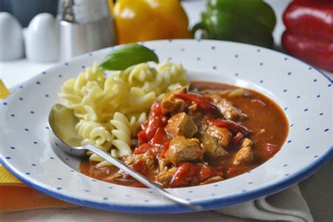 Schweinegulasch Rezept