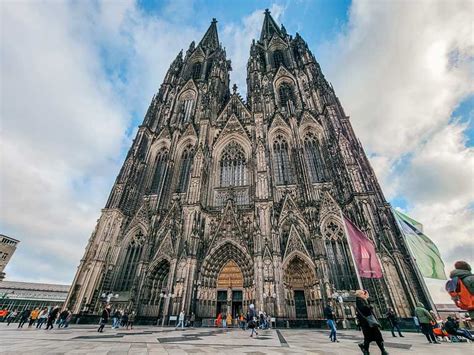 38 Beautiful And Famous Churches In Europe To Add To Your Bucket List