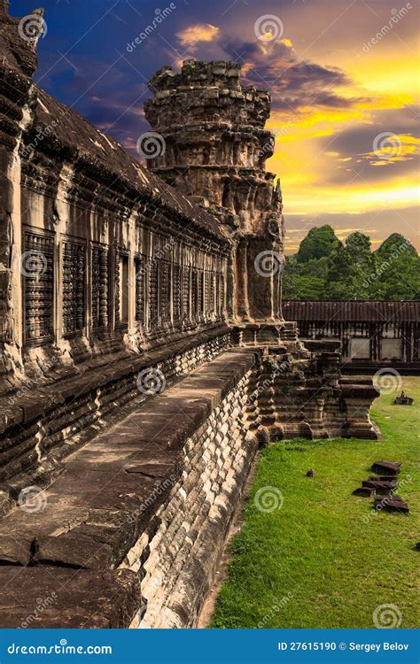 Angkor Wat at sunset stock photo. Image of national, medieval - 27615190