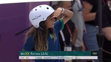 Rayssa Leal a Fadinha faz história e é prata no skate street nas