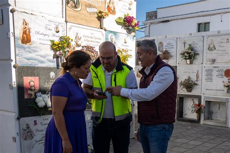 Los Cementerios De La Laguna Se Preparan Para Todos Los Santos Con Un