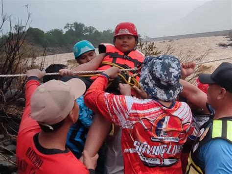 Philippine Coast Guard On Twitter Pahirapan Ang Pagtawid Sa Nasabing