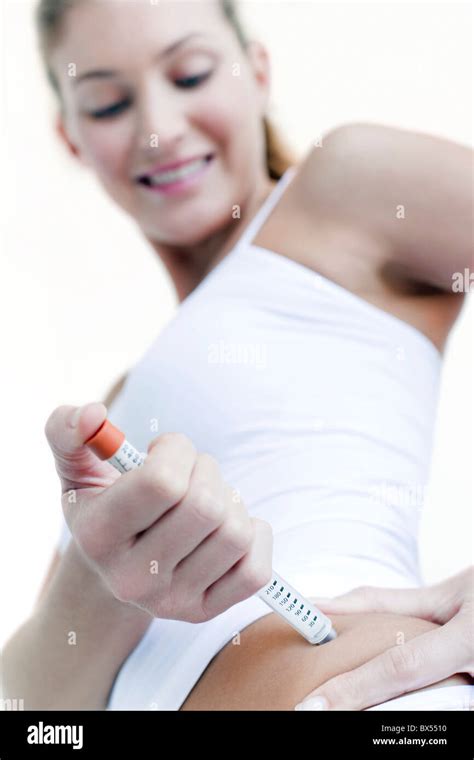 Insulin Pen Hi Res Stock Photography And Images Alamy