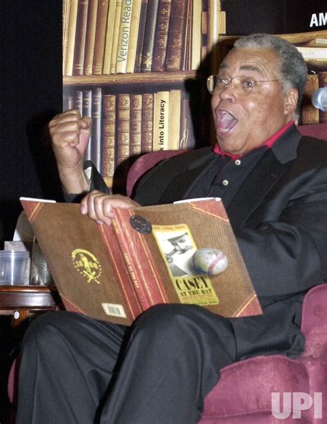 Photo James Earl Jones Reads Casey At The Bat