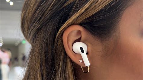 Apple met à jour le firmware des AirPods Pro Max avec l audio adaptatif